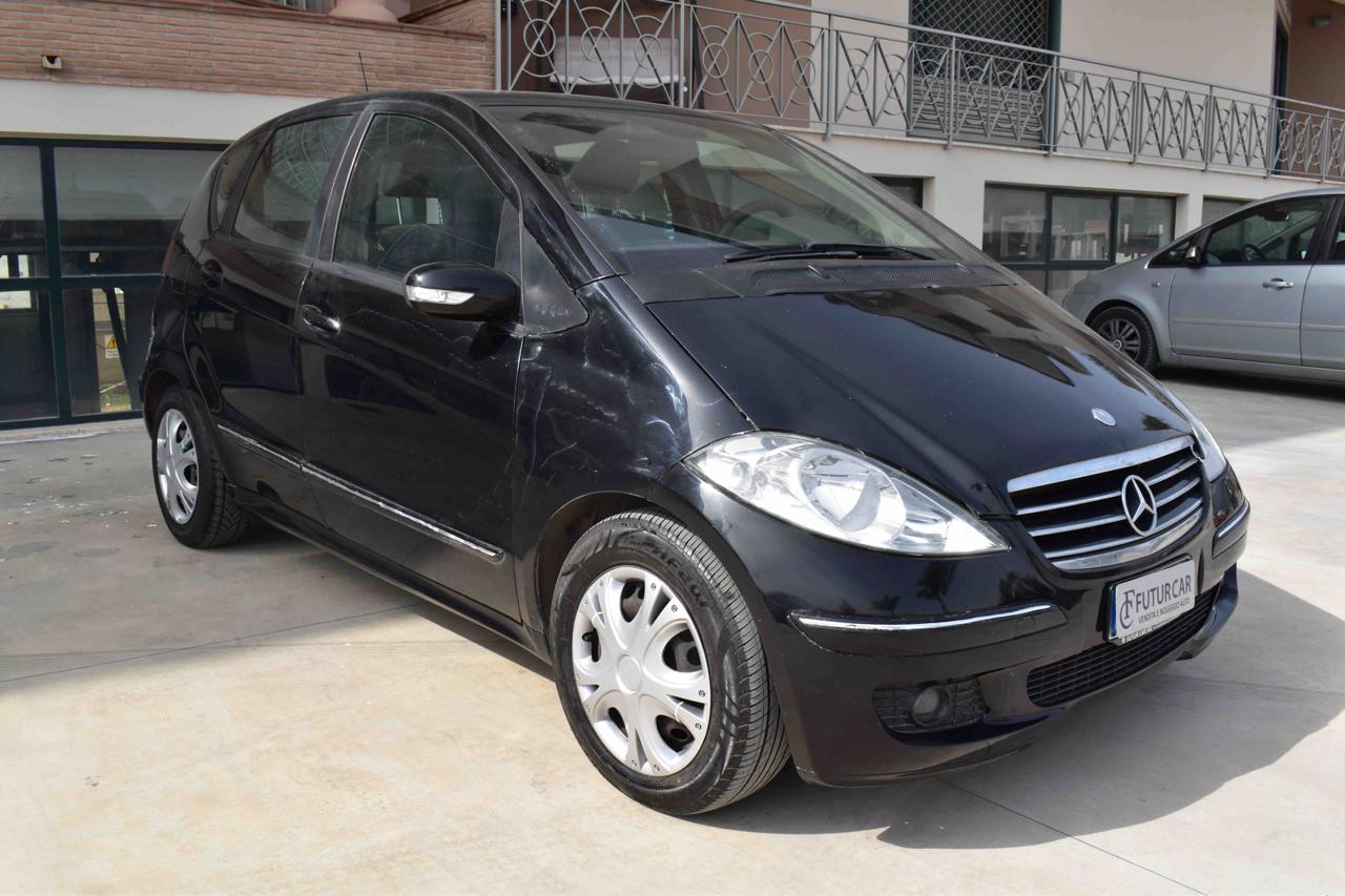 MERCEDES-BENZ A 180 CDI Avantgarde - 3