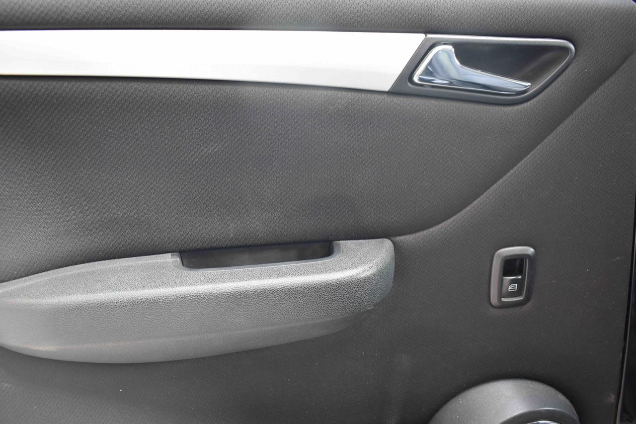 MERCEDES-BENZ A 180 CDI Avantgarde - 12