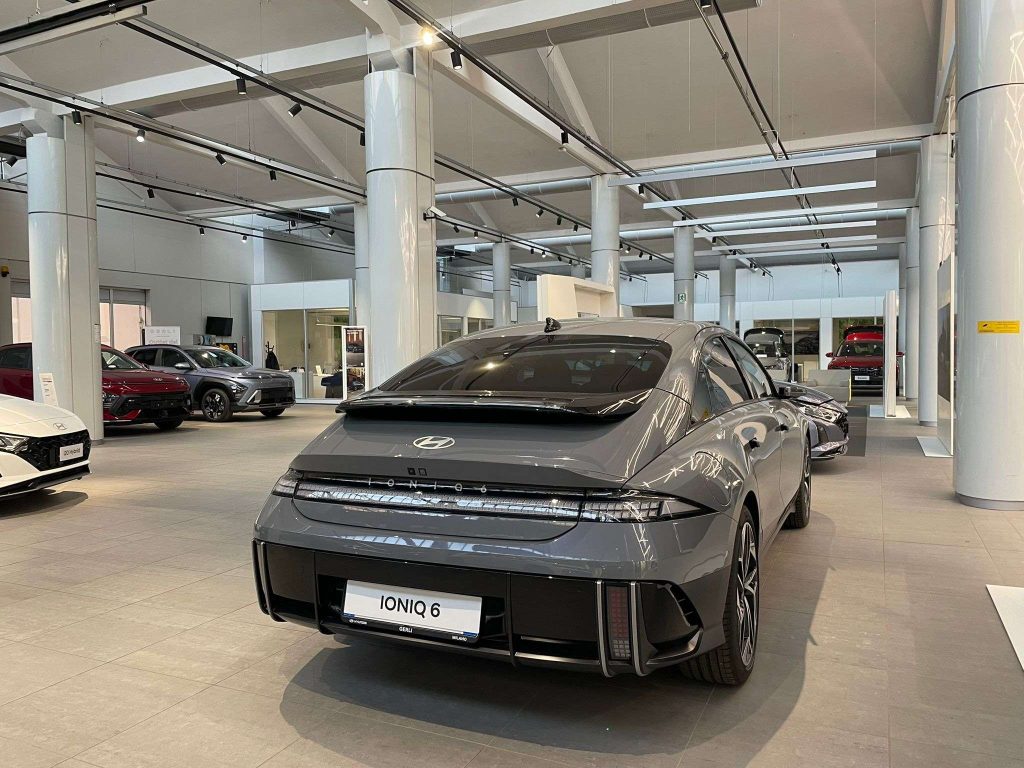 HYUNDAI Ioniq 6 Ioniq 6 77,4 kWh Evolution awd + Tech Pack PROMO48