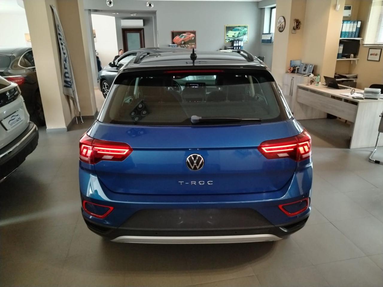 VOLKSWAGEN T-Roc 1.0 TSI Life - 9