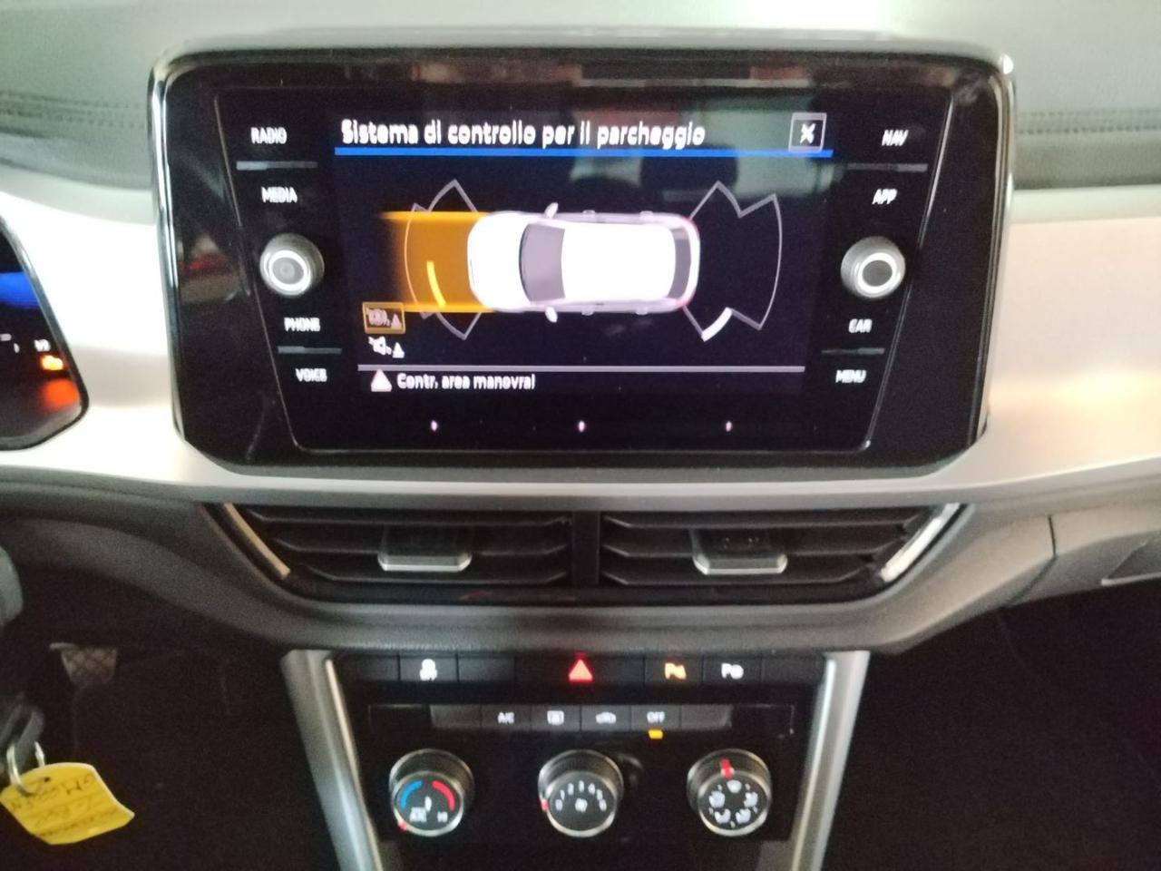 VOLKSWAGEN T-Roc 1.0 TSI Life - 13