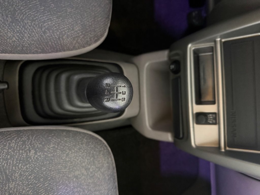 NISSAN Micra 1.0i 16V cat 3 porte Luxury - 10