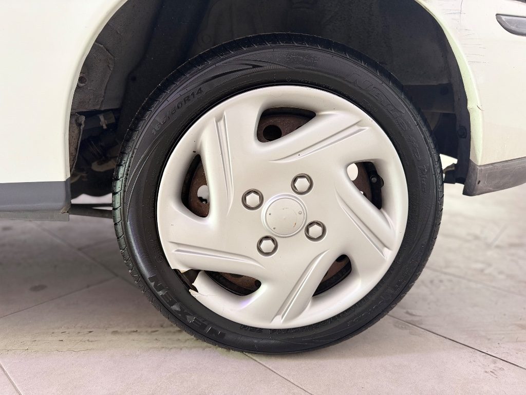 NISSAN Micra 1.0i 16V cat 3 porte Luxury - 4