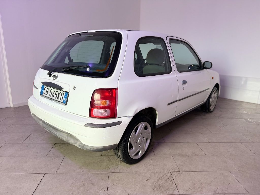 NISSAN Micra 1.0i 16V cat 3 porte Luxury - 16