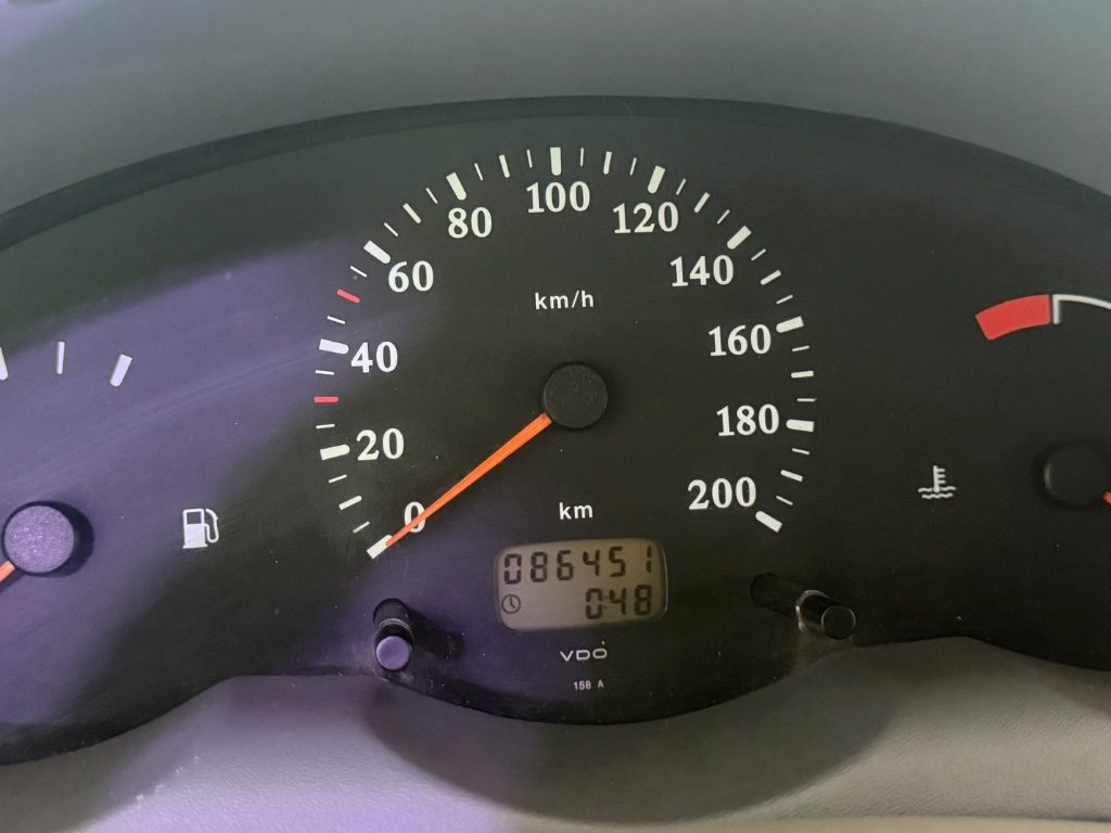 NISSAN Micra 1.0i 16V cat 3 porte Luxury - 13