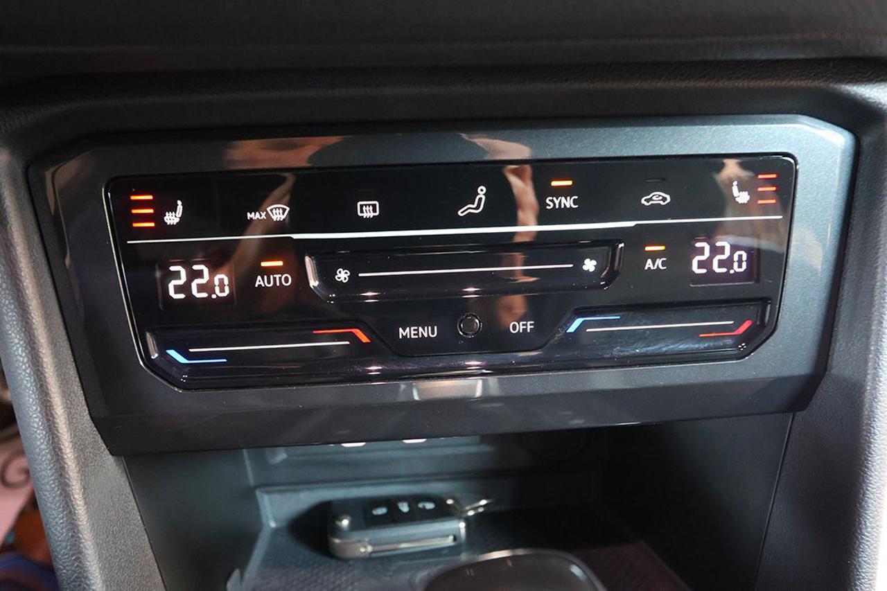 VOLKSWAGEN Tiguan Allspace 2.0 TDI 200cv SCR DSG 4Motion R-Line - 38