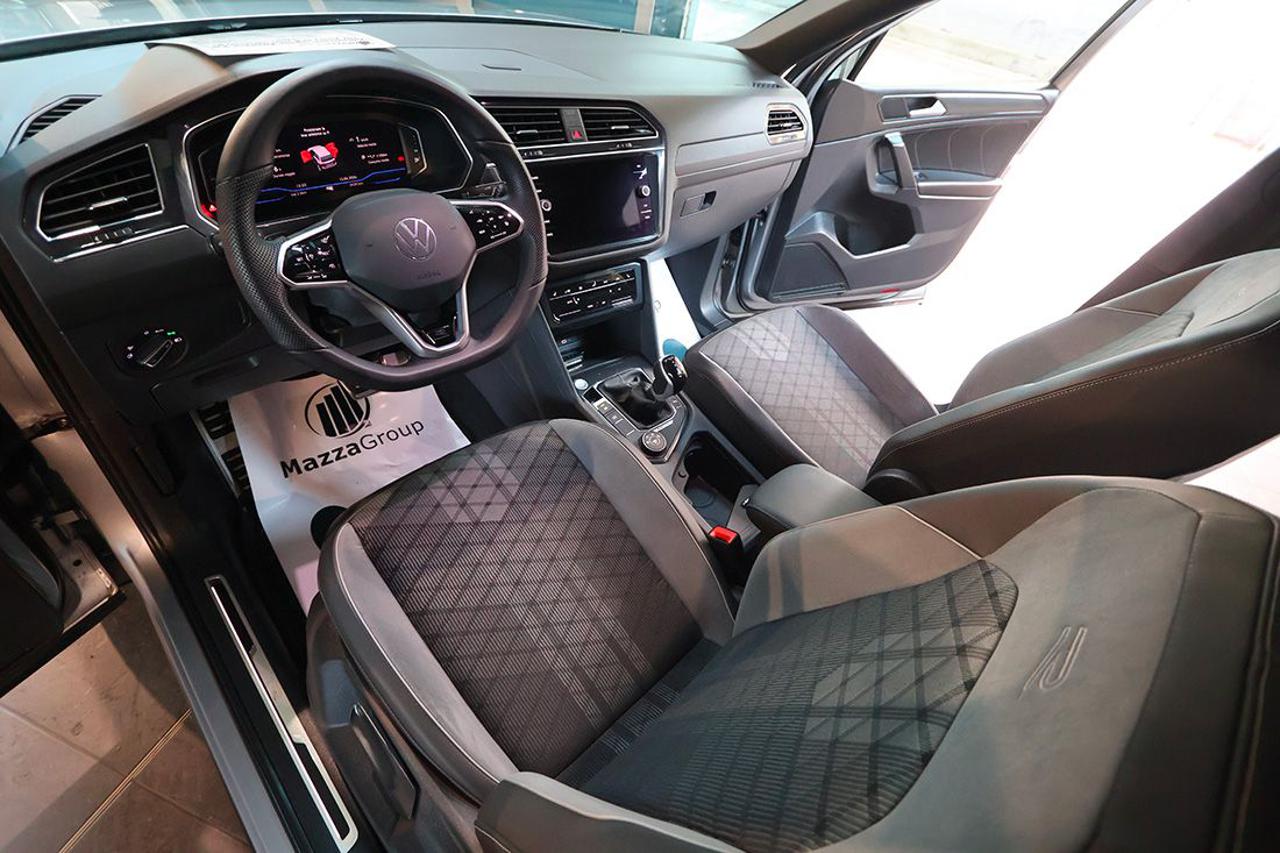 VOLKSWAGEN Tiguan Allspace 2.0 TDI 200cv SCR DSG 4Motion R-Line - 17