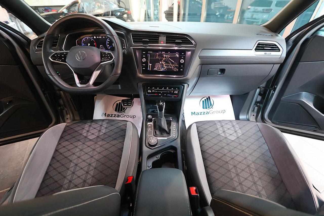VOLKSWAGEN Tiguan Allspace 2.0 TDI 200cv SCR DSG 4Motion R-Line - 18