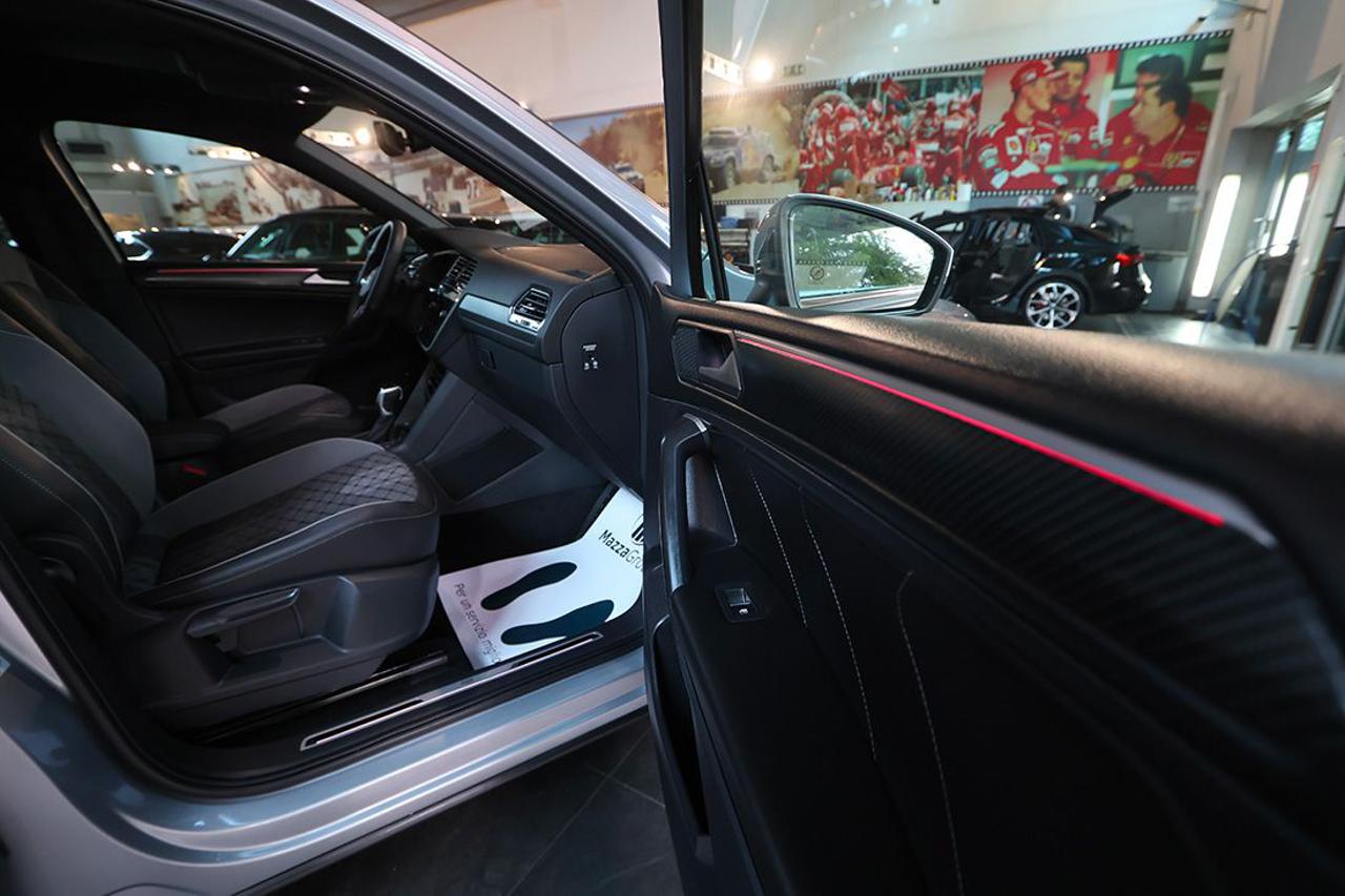 VOLKSWAGEN Tiguan Allspace 2.0 TDI 200cv SCR DSG 4Motion R-Line - 43