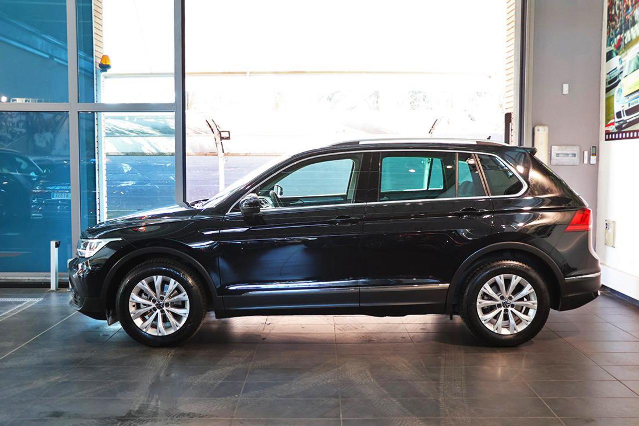 VOLKSWAGEN Tiguan 2.0 TDI 150cv SCR DSG Life - 3