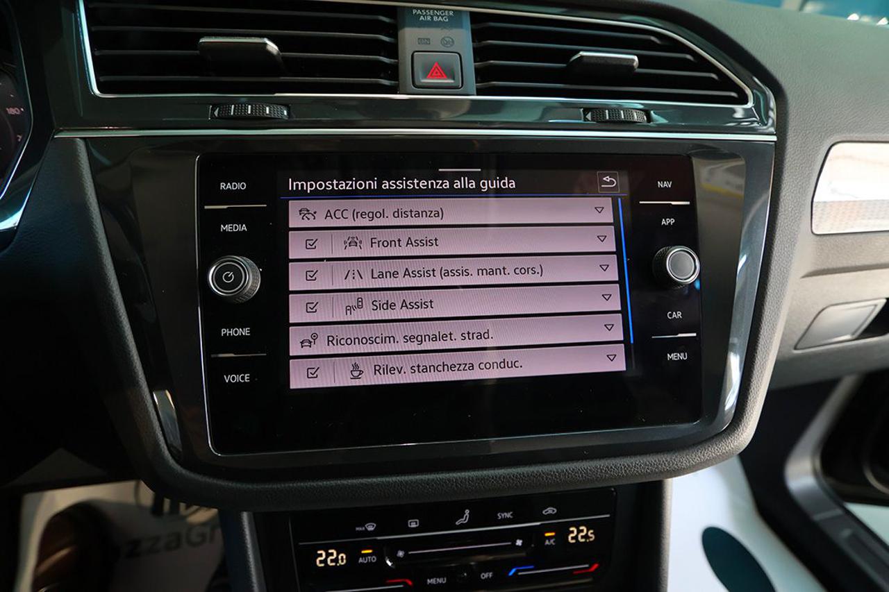 VOLKSWAGEN Tiguan 2.0 TDI 150cv SCR DSG Life - 25