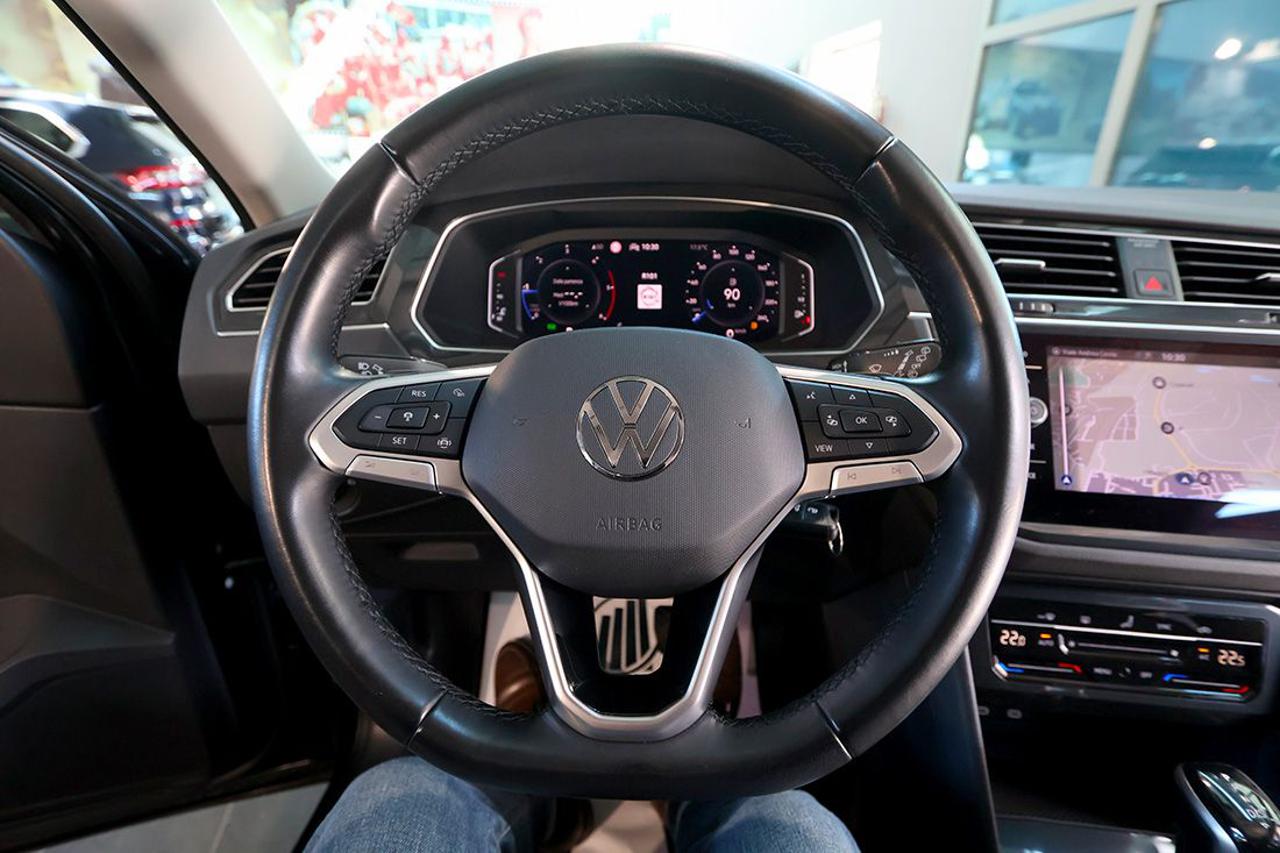 VOLKSWAGEN Tiguan 2.0 TDI 150cv SCR DSG Life - 20