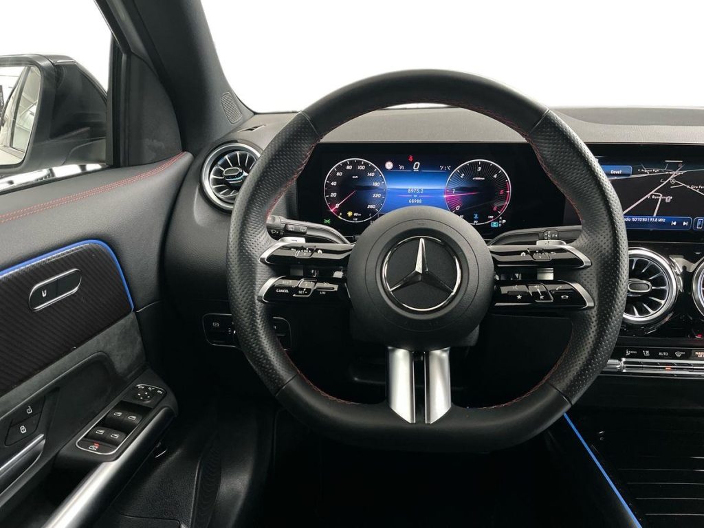MERCEDES-BENZ GLA 200 d Automatic AMG Line Advanced Plus - 11