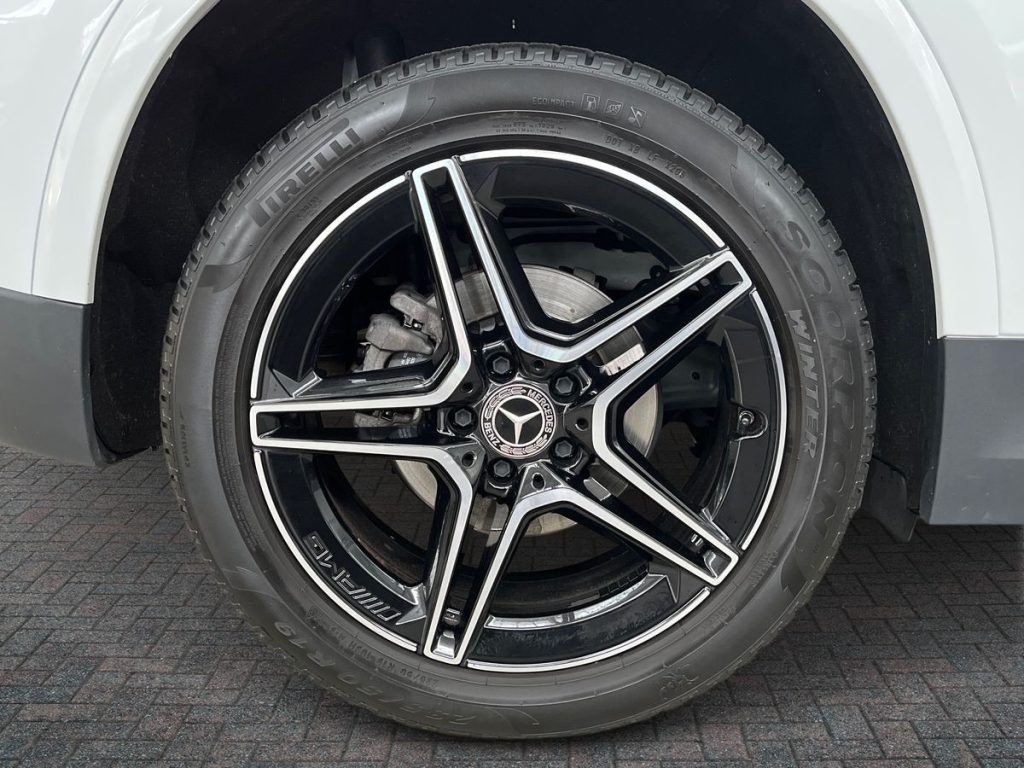 MERCEDES-BENZ GLA 200 d Automatic AMG Line Advanced Plus - 7