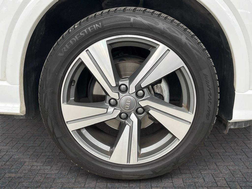 AUDI Q2 35 TFSI S line Edition s-tronic - 7