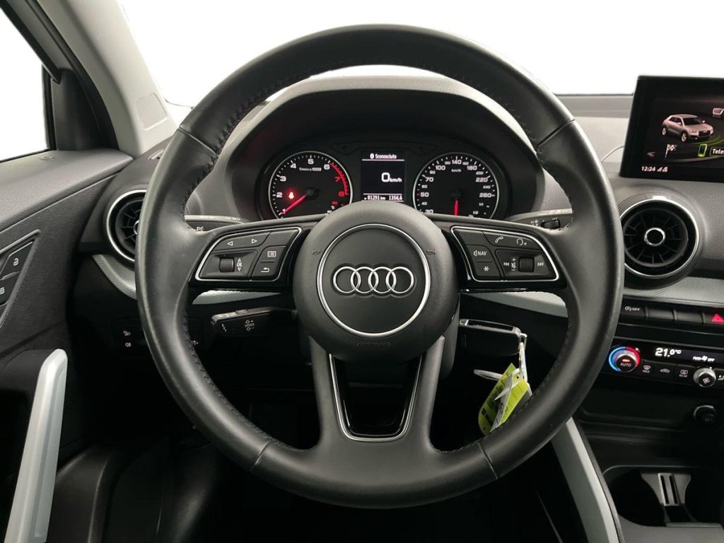AUDI Q2 35 TFSI S line Edition s-tronic - 11