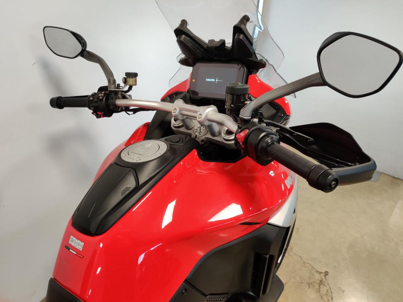 DUCATI Multistrada V4 S TRAVEL & RADAR RED - 8