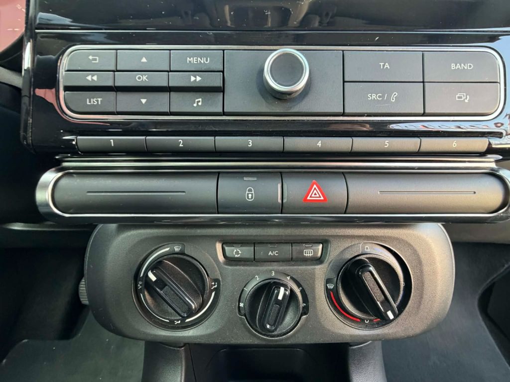 CITROEN C3 PureTech 82 S&S Feel - 9