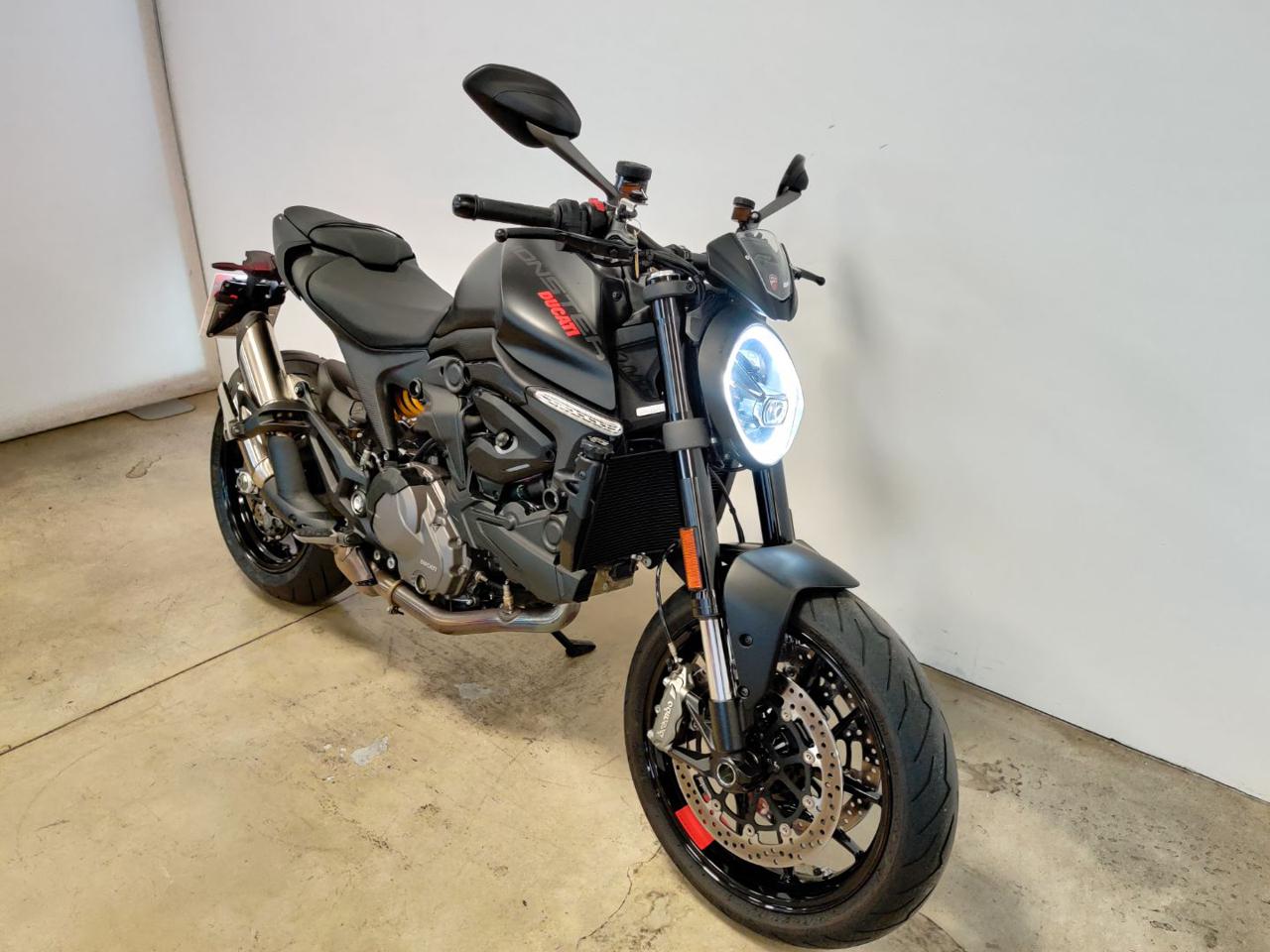 DUCATI Monster 937 + DARK STEALTH - 2