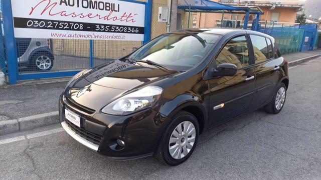 RENAULT Clio Nero metallizzato
