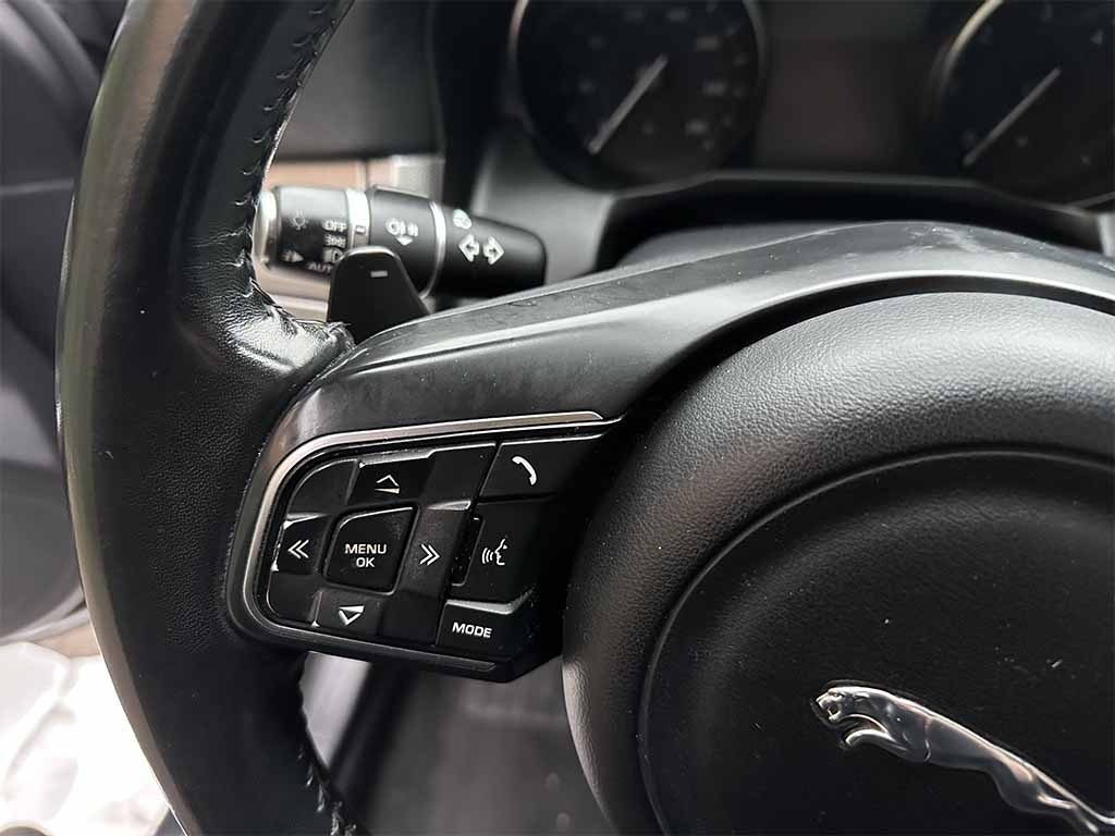 JAGUAR XF 2.0 d Pure BERLINA AUTOMATICA TELECAMERA IVA ESP - 13