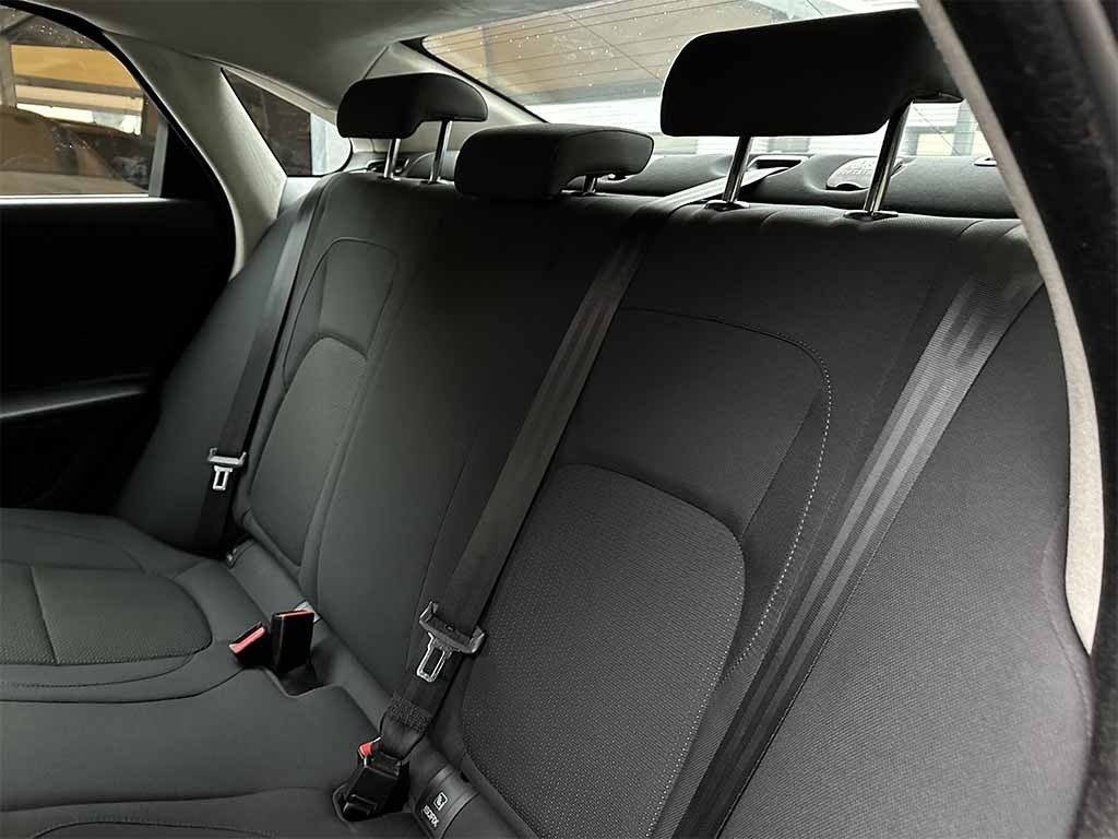 JAGUAR XF 2.0 d Pure BERLINA AUTOMATICA TELECAMERA IVA ESP - 28