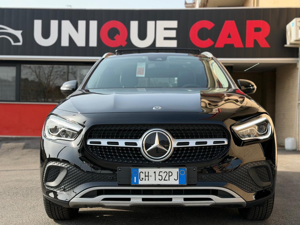 MERCEDES-BENZ GLA 180 d Automatic Business Extra (TETTO) - 3