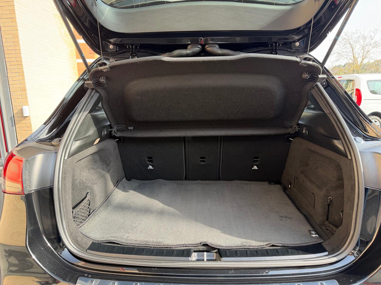 MERCEDES-BENZ GLA 180 d Automatic Business Extra (TETTO) - 8