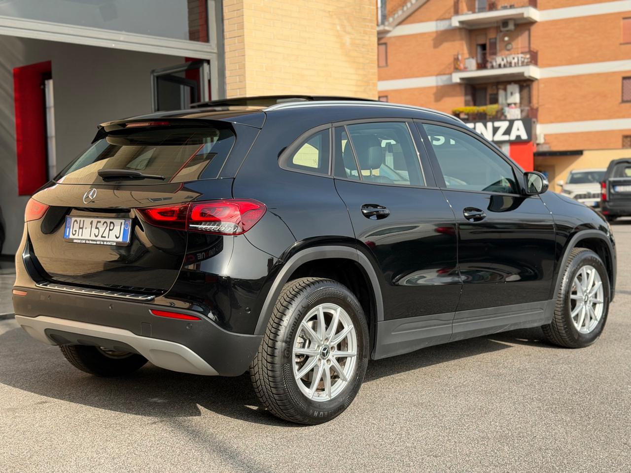 MERCEDES-BENZ GLA 180 d Automatic Business Extra (TETTO) - 7