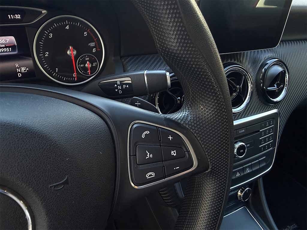 MERCEDES-BENZ GLA 180 d SPORT TELECAMERA NAVIGATORE SEDILI SPORTIVI - 14