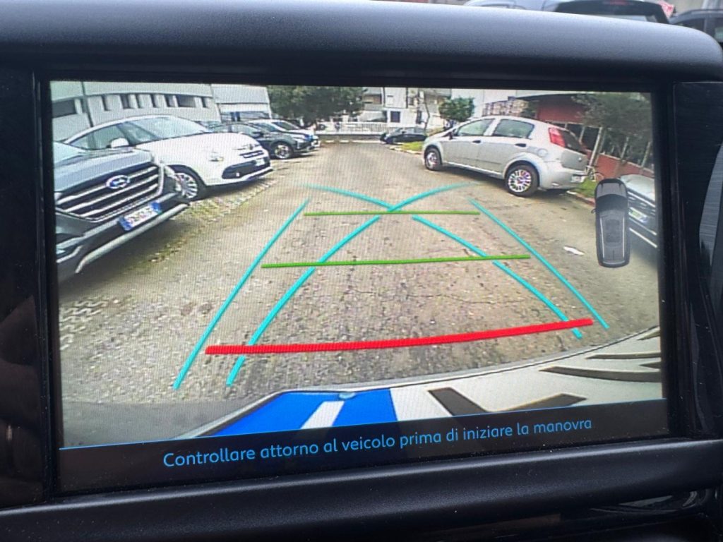 PEUGEOT 2008 1° serie PureTech 82 Allure - 14