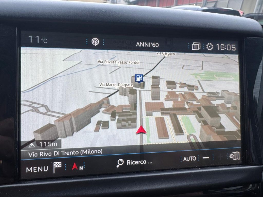 PEUGEOT 2008 1° serie PureTech 82 Allure - 15