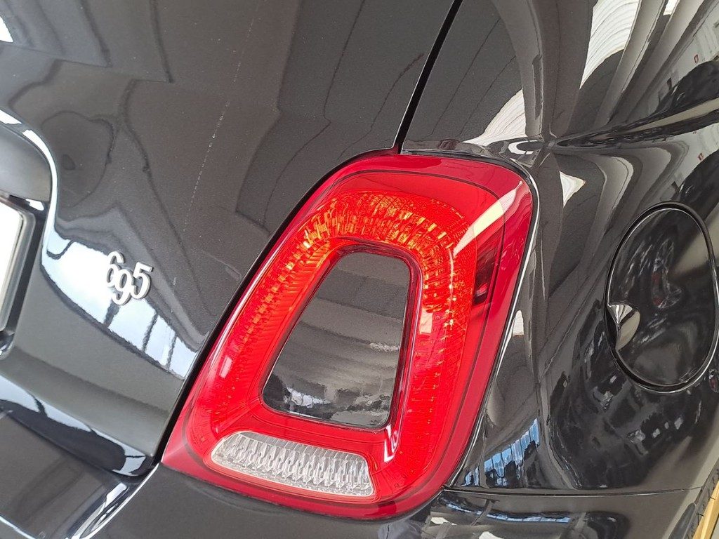 ABARTH 695 1.4 Turbo T-Jet Scorpione oro 75° Anniversario - 6