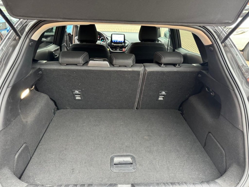 FORD Puma 1.0 EcoBoost Hybrid 125 CV S&S Titanium - 19