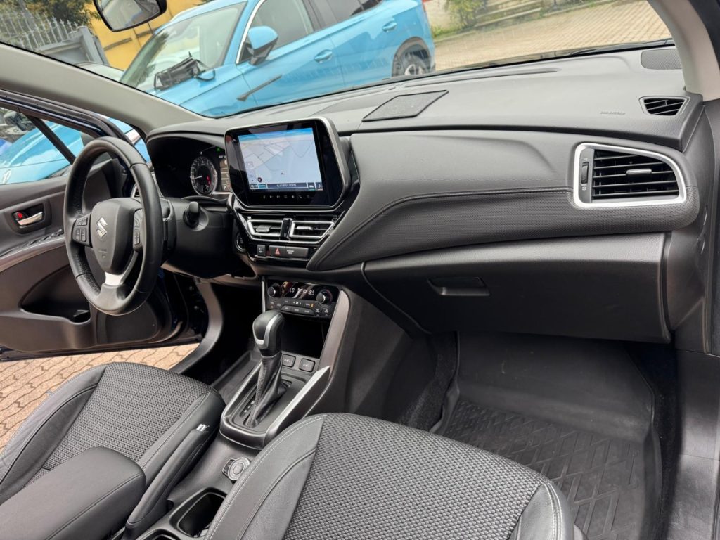 SUZUKI S-Cross 1.5 140V Hybrid 4WD AllGrip A/T Starview - 17