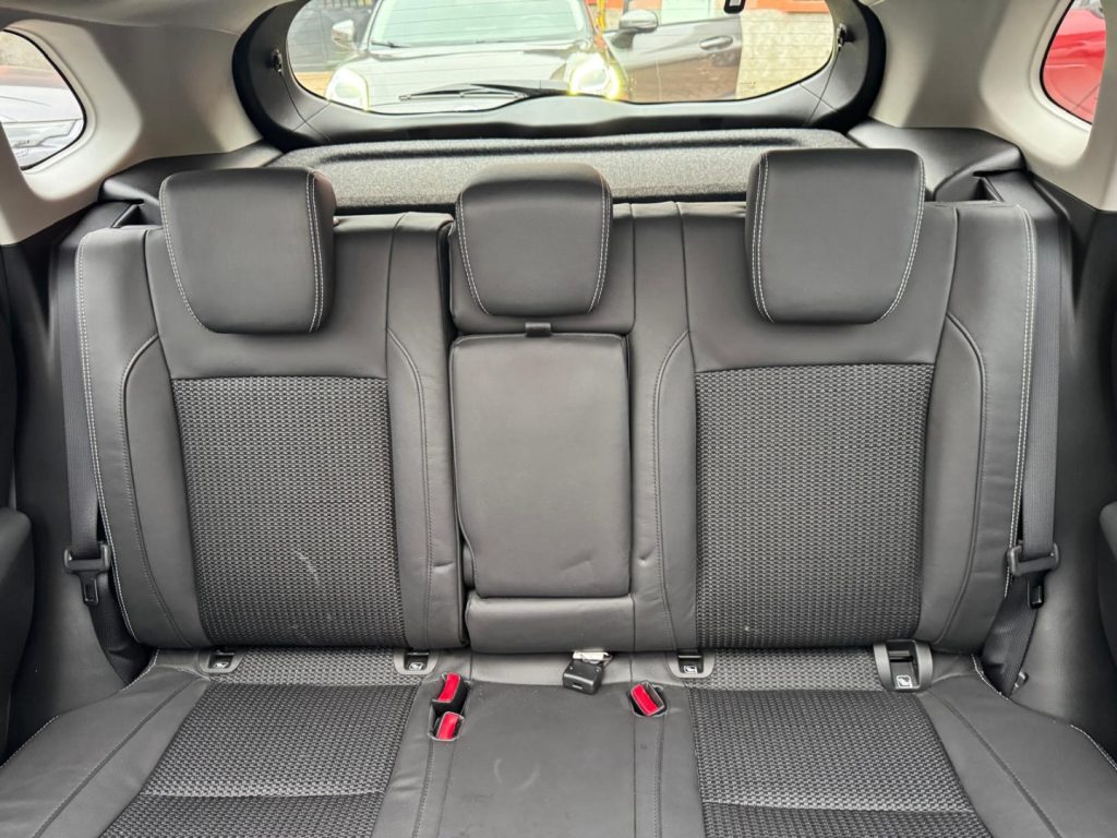 SUZUKI S-Cross 1.5 140V Hybrid 4WD AllGrip A/T Starview - 21