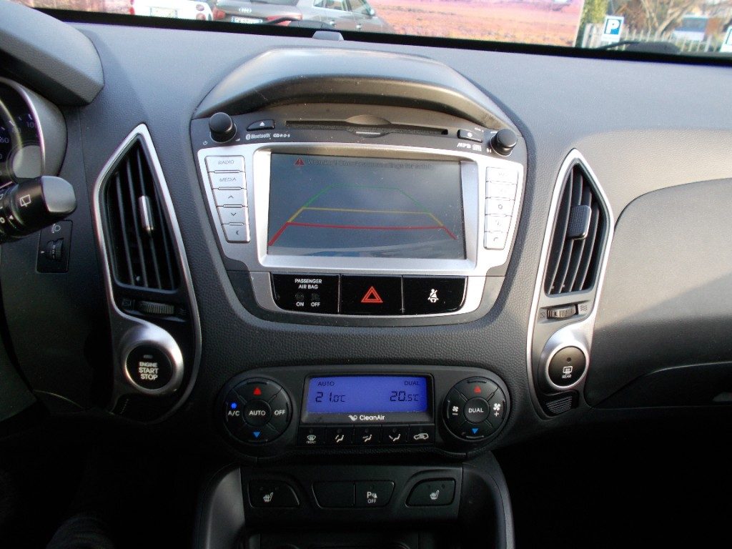 HYUNDAI iX35 1.7 CRDi 2WD Xpossible - 8