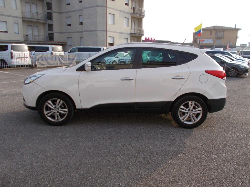 HYUNDAI iX35 1.7 CRDi 2WD Xpossible - 7