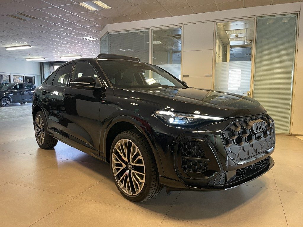 AUDI Q5 SPB TDI 150 kW mHEV+ S tronic quattro S line editi - 3