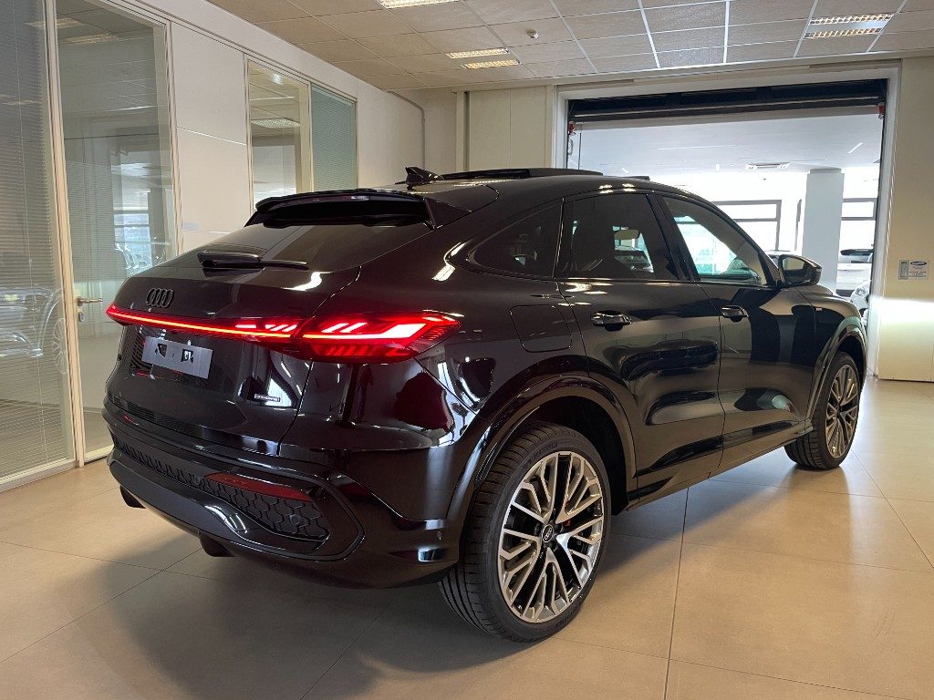 AUDI Q5 SPB TDI 150 kW mHEV+ S tronic quattro S line editi - 7