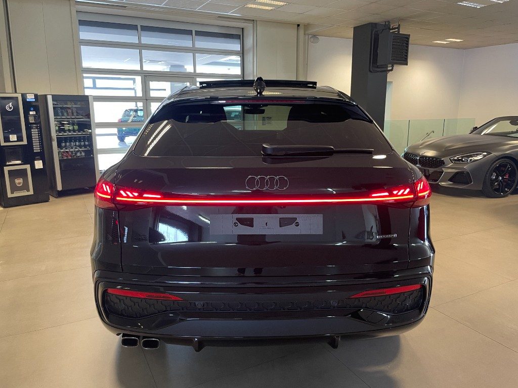 AUDI Q5 SPB TDI 150 kW mHEV+ S tronic quattro S line editi - 6