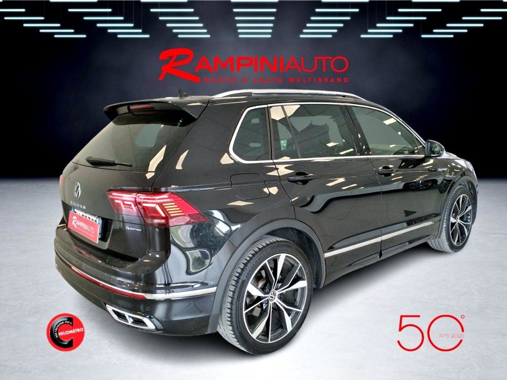 VOLKSWAGEN Tiguan 2.0 TDI 150 CV DSG 4MOTION R-Line Km 77.000 - 8