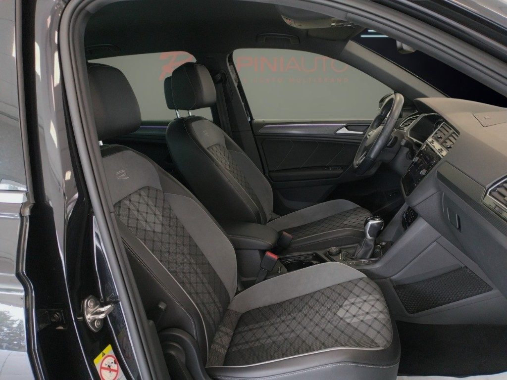 VOLKSWAGEN Tiguan 2.0 TDI 150 CV DSG 4MOTION R-Line Km 77.000 - 19