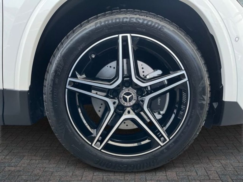 MERCEDES-BENZ GLA 200 d Automatic AMG Line Advanced Plus - 5