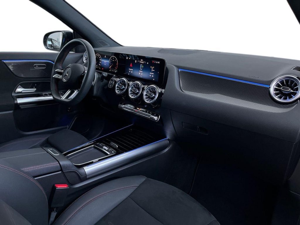 MERCEDES-BENZ GLA 200 d Automatic AMG Line Advanced Plus - 13