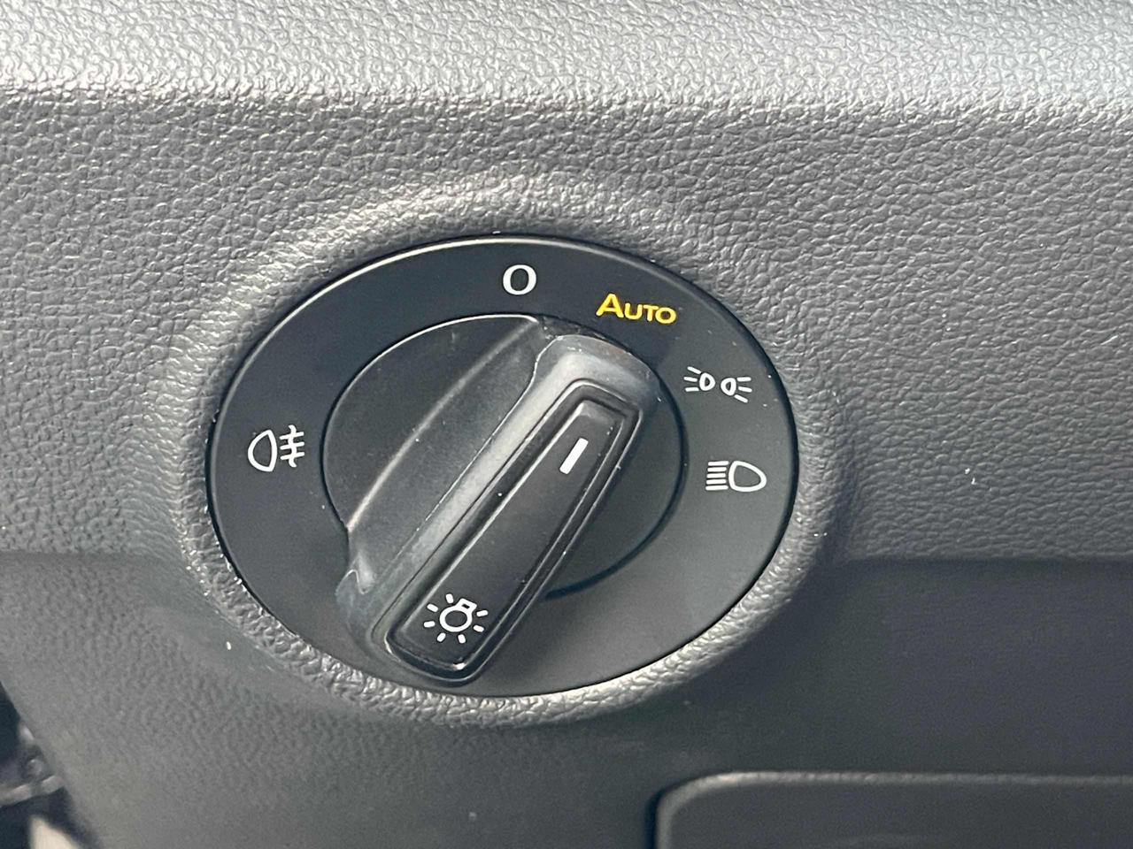 VOLKSWAGEN T-Roc 1.0 TSI Life Euro 6D Pack - 19