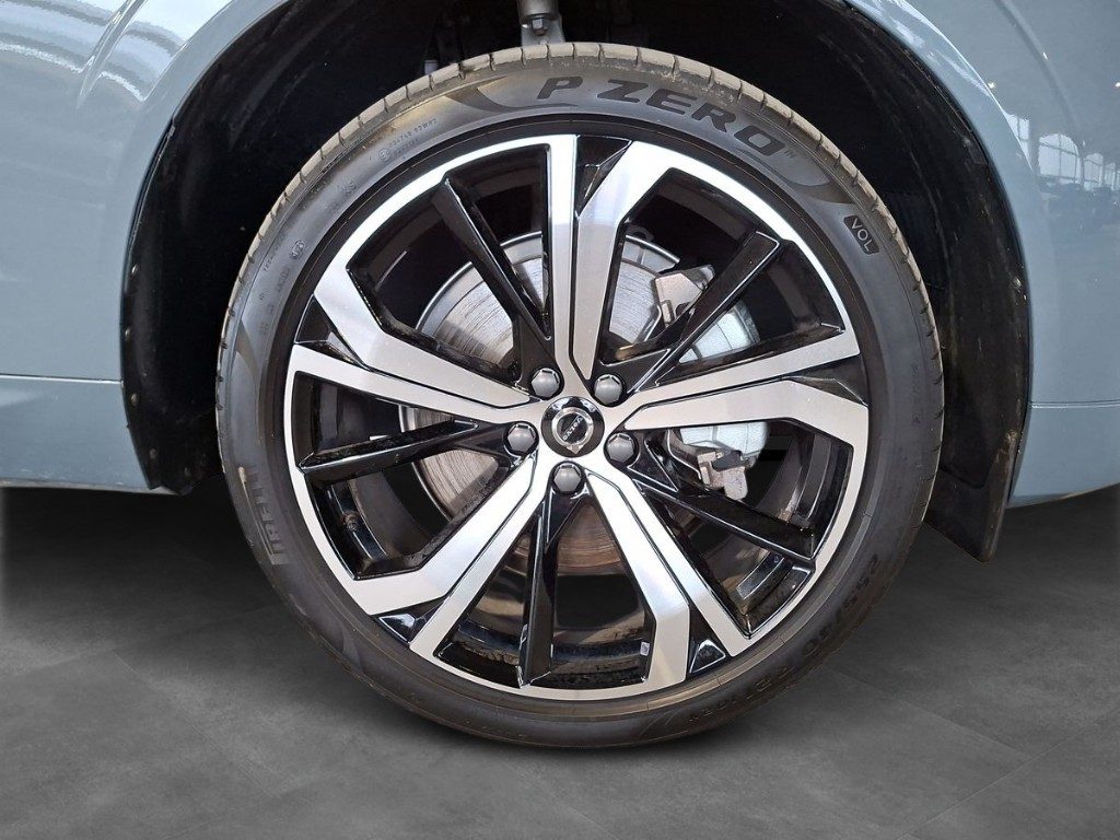 VOLVO XC60 T6 Recharge Plug-in Hybrid AWD Aut. - 4