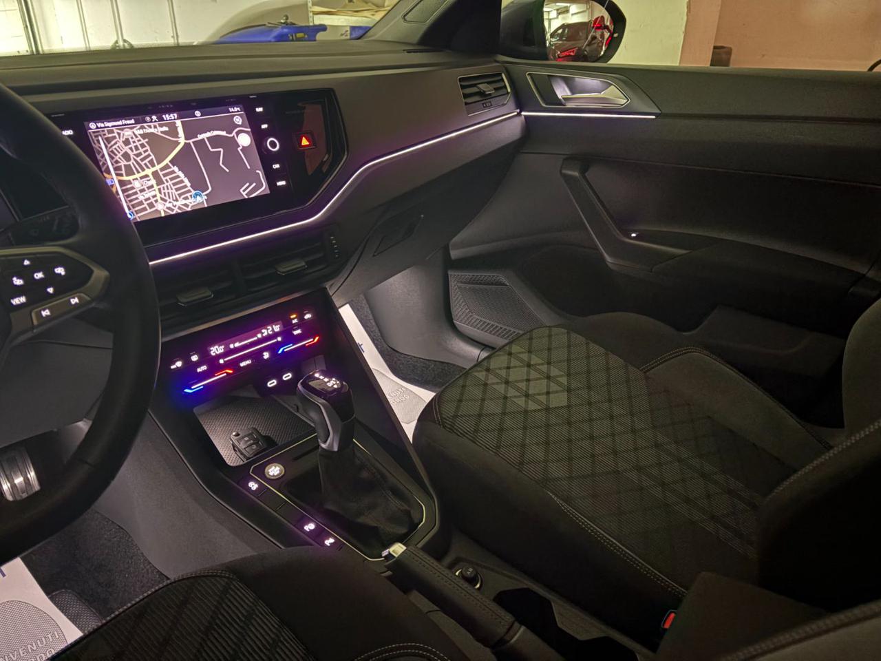 VOLKSWAGEN Taigo 1.0 TSI 116 CV DSG R-Line TETTO APR/PAN - 31