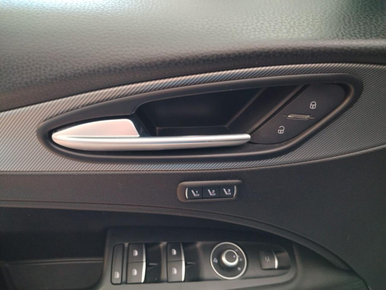 ALFA ROMEO Stelvio 2.2 Turbodiesel 190 CV AT8 Q4 Sprint - 14