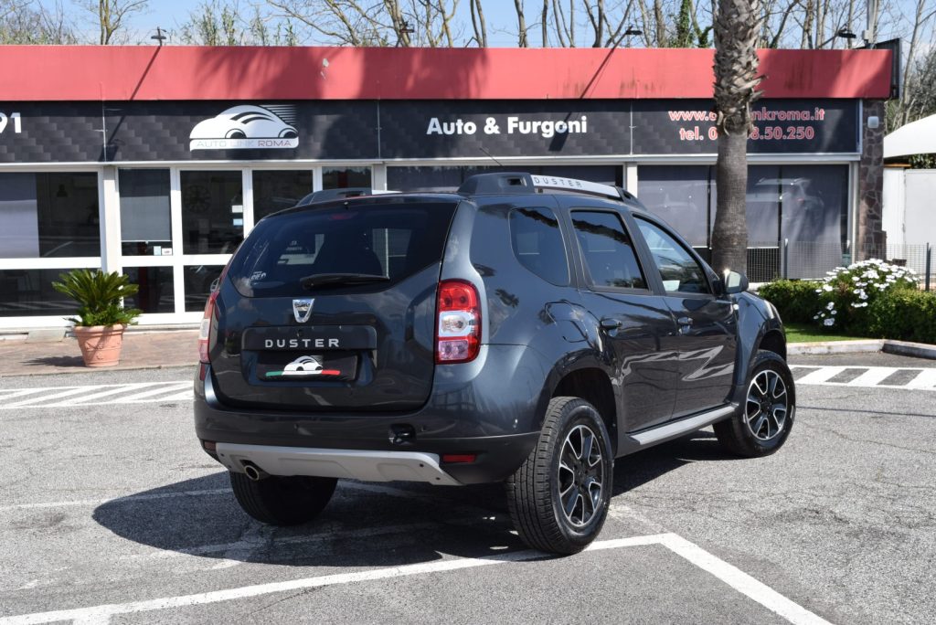 DACIA Duster 1.6 S&S GPL Limited Black Shadow 114CV - 4